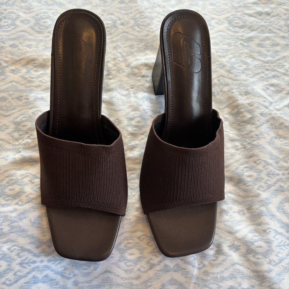 Brown Square-Toe Knit-Band Block Heel Mules